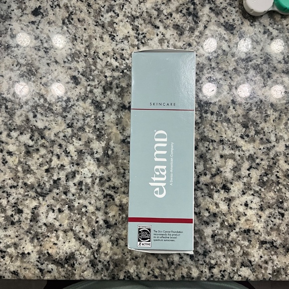 EltaMD UV Sport SPF 50 7 oz - Picture 2 of 5